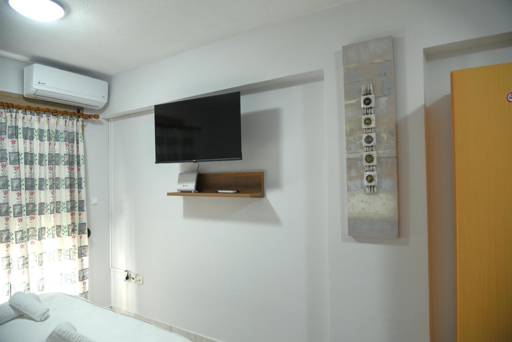 Harry'S Studio - Center Tesalonika Bagian luar foto